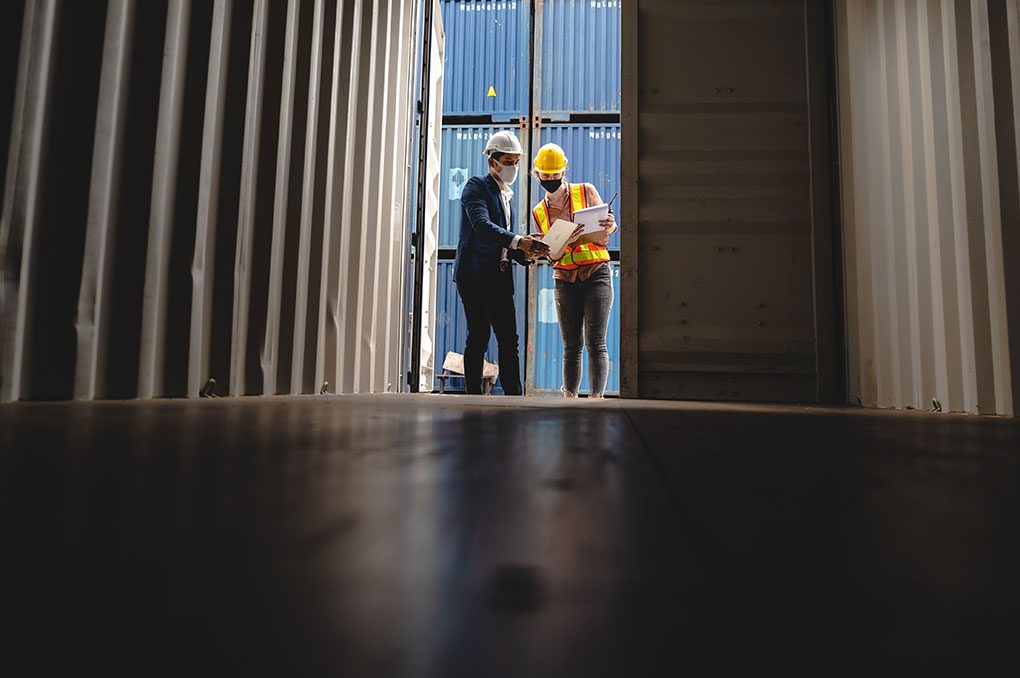 How to spot an infrared sauna made offshore (And why it matters)